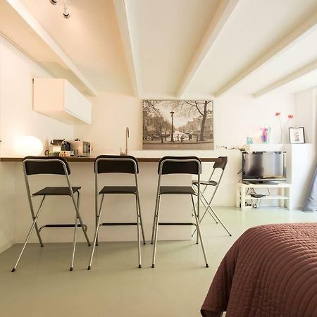 Quiet Apartment For 4 At Park In Center أمستردام المظهر الخارجي الصورة